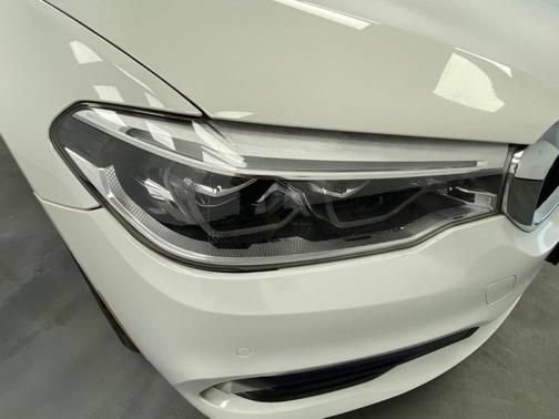 Used 2017 BMW 540i xDrive AWD/4WD image 10