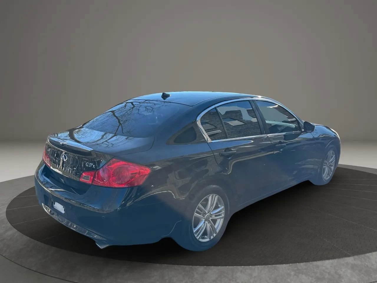 Used 2013 INFINITI G37 x Sedan w/ Premium Pkg image 11