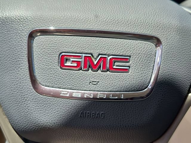Used 2021 GMC Acadia Denali w/ Denali Technology Package AWD/4WD image 27