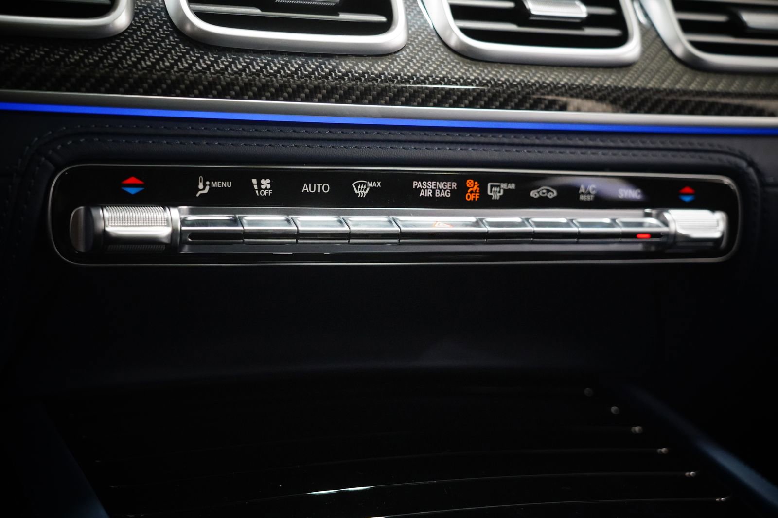 New 2026 Mercedes-Benz GLE 53 AMG 4MATIC Coupe image 29