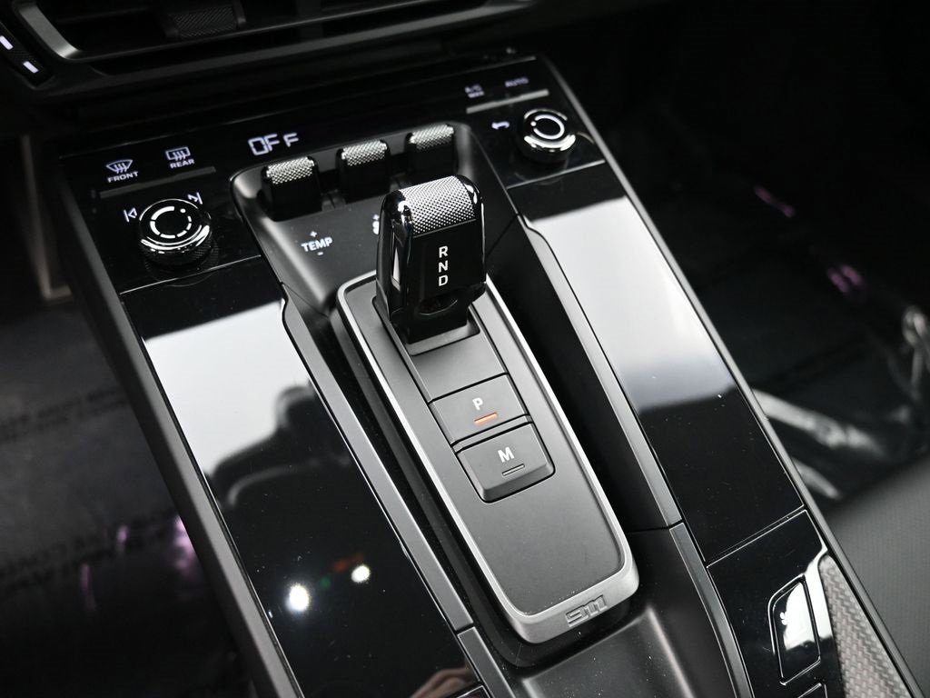 Used 2024 Porsche 911 Carrera GTS image 21