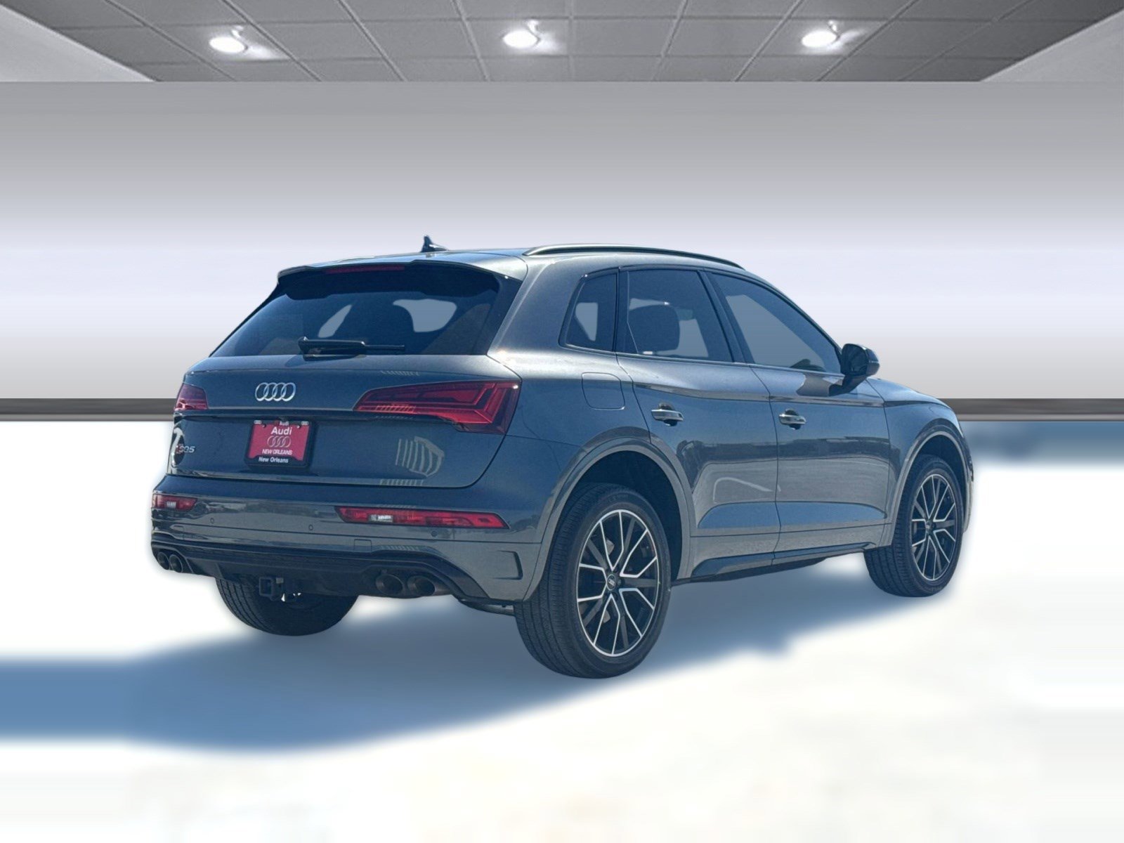 Certified 2023 Audi SQ5 Premium Plus w/ Premium Plus Package image 9