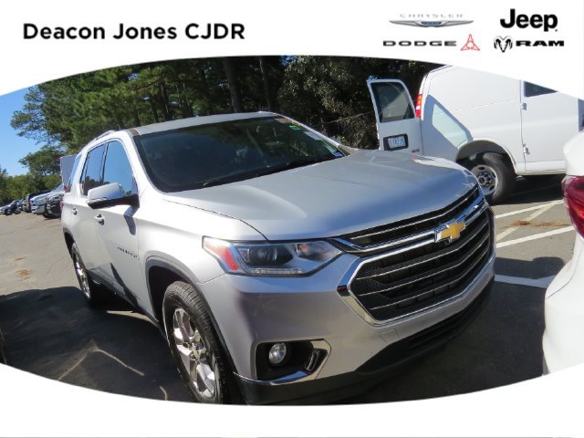 Used 2020 Chevrolet Traverse LT