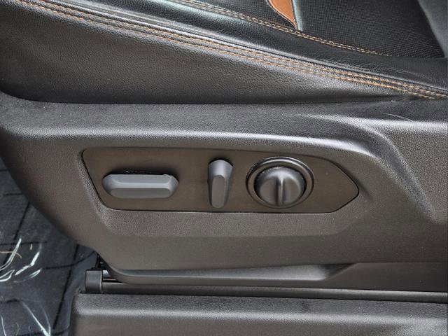 Used 2022 GMC Sierra 1500 AT4 w/ AT4 Premium Package AWD/4WD image 18