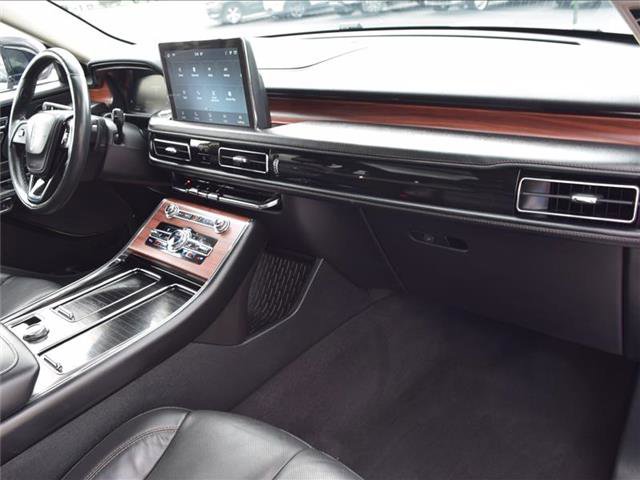 Used 2023 Lincoln Aviator Reserve image 27