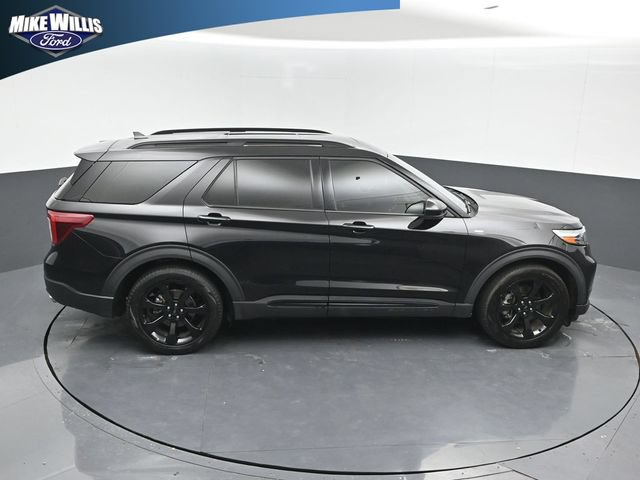 Used 2024 Ford Explorer ST-Line w/ Class IV Trailer Tow Package RWD image 16