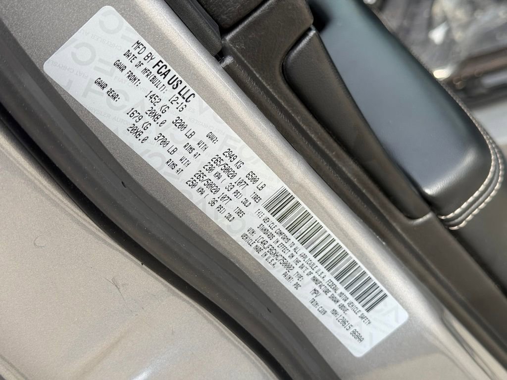 Used 2017 Jeep Grand Cherokee Limited image 10