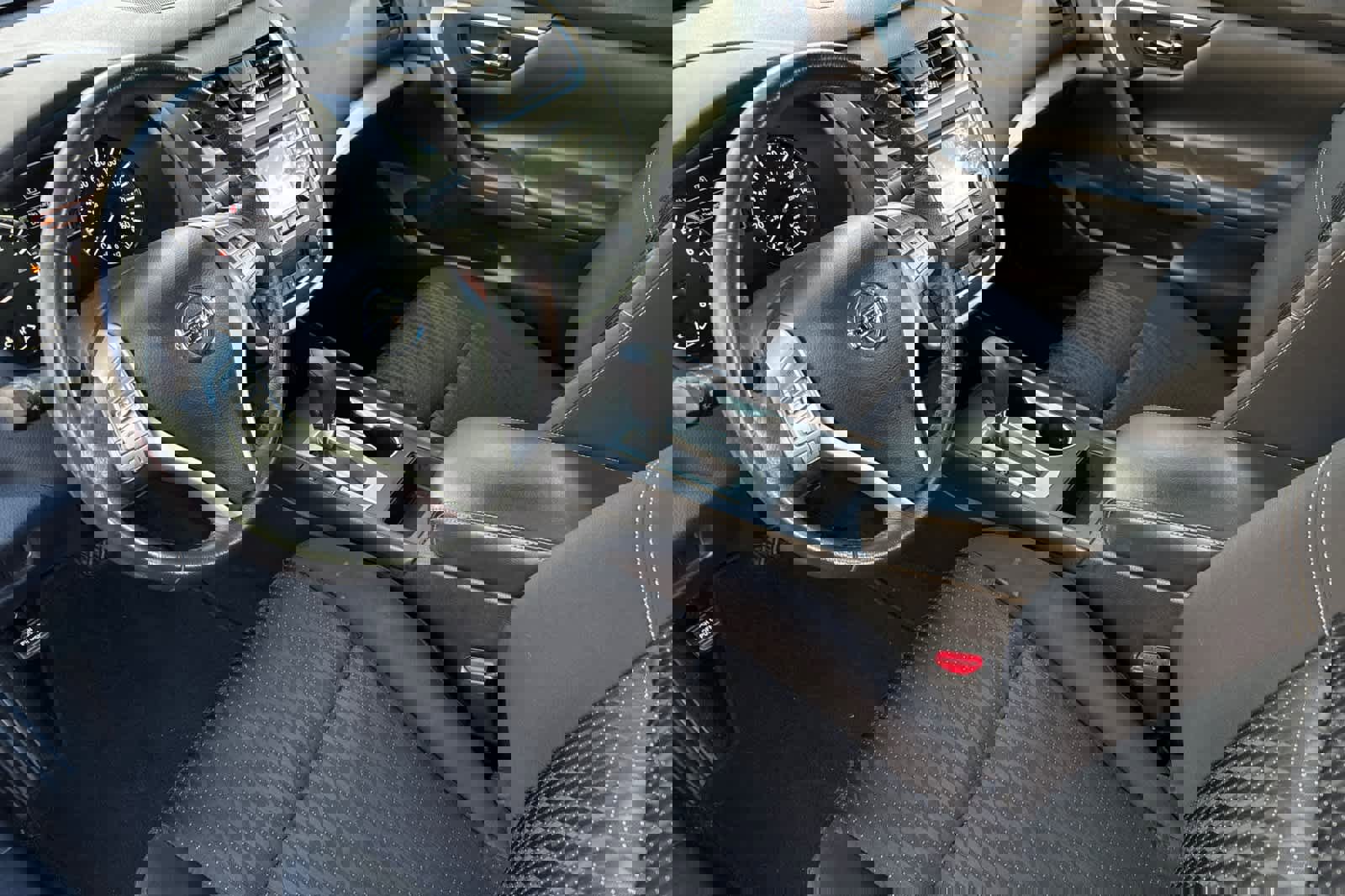 Used 2016 Nissan Altima 2.5 SV image 11