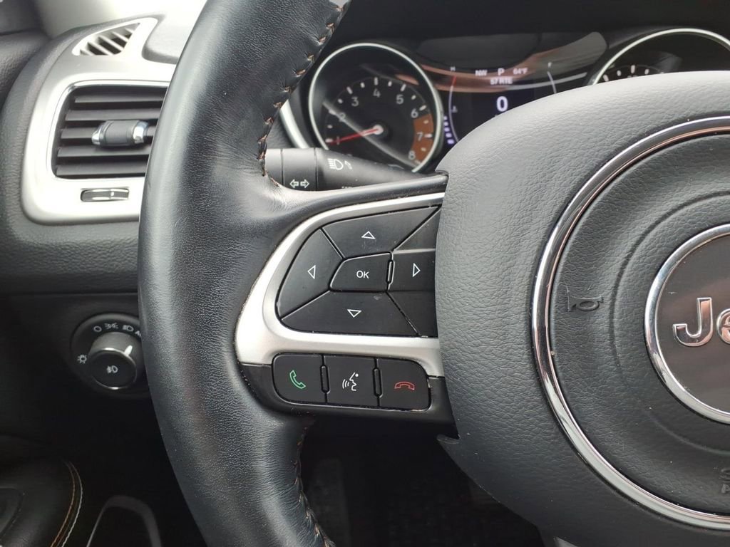 Used 2019 Jeep Compass Latitude w/ Cold Weather Group image 20