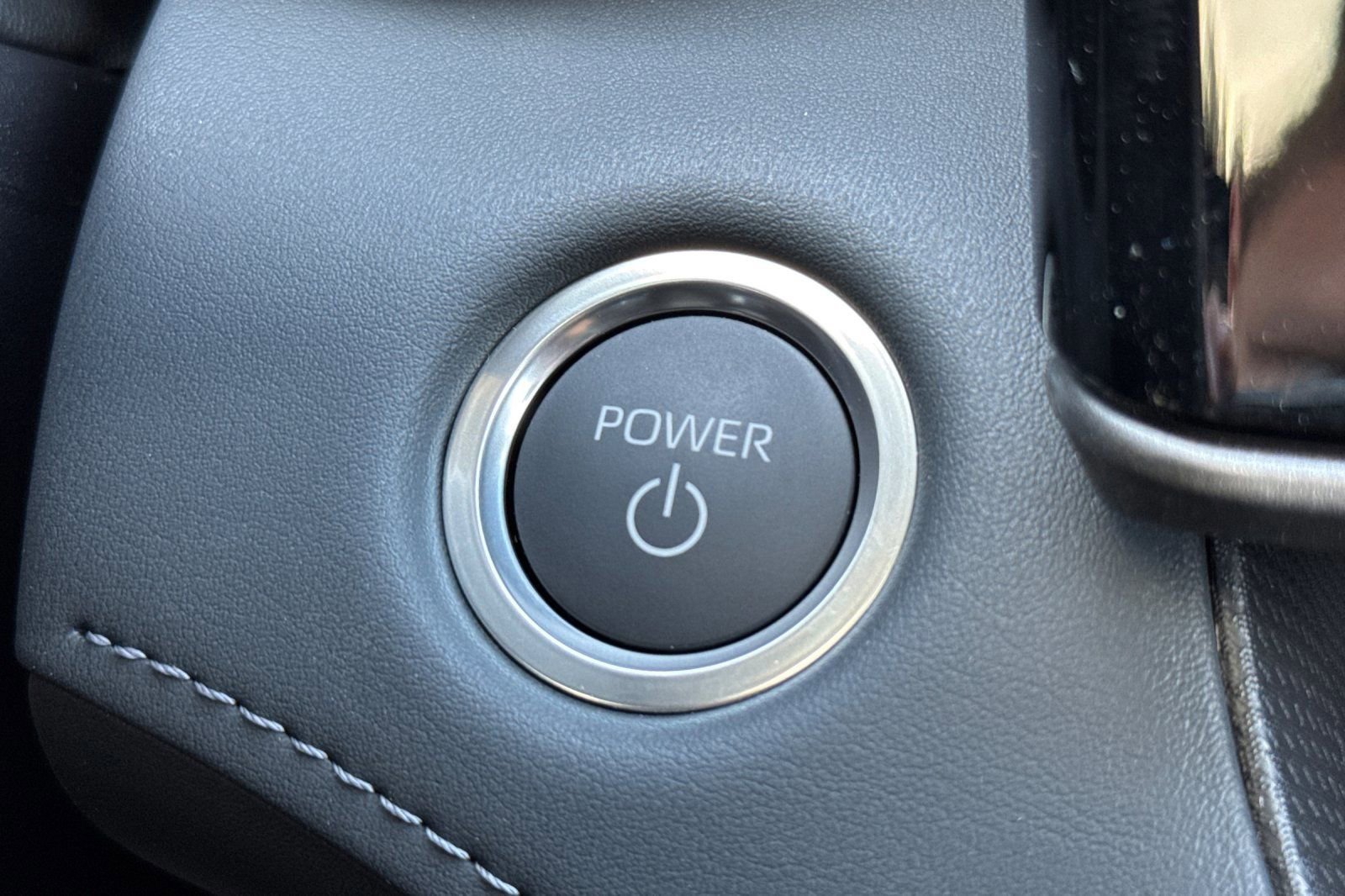 New 2026 Toyota Highlander Limited image 27