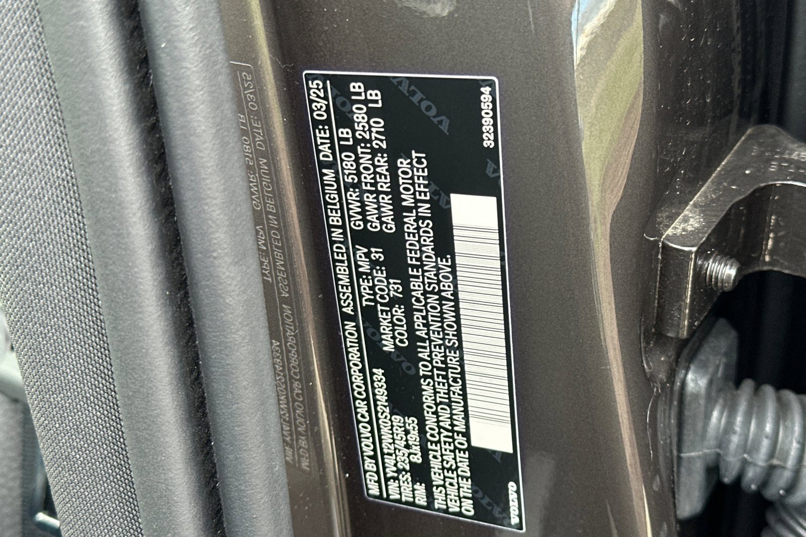 Used 2025 Volvo V60 B5 Cross Country Plus image 34