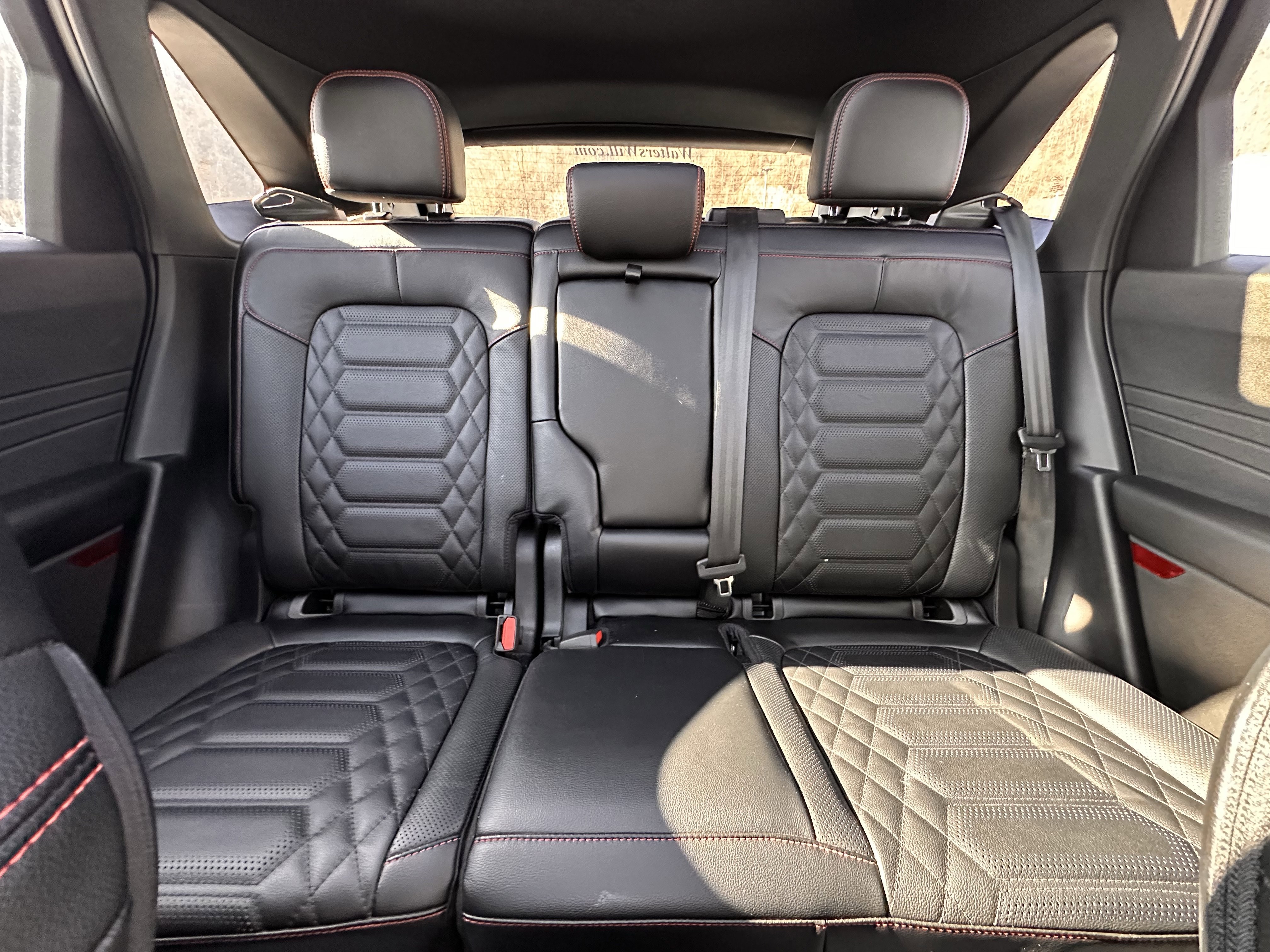 Used 2024 Ford Escape ST-Line Elite w/ Premium Technology Package image 21