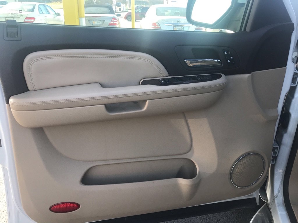 Used 2007 GMC Yukon XL Denali image 12