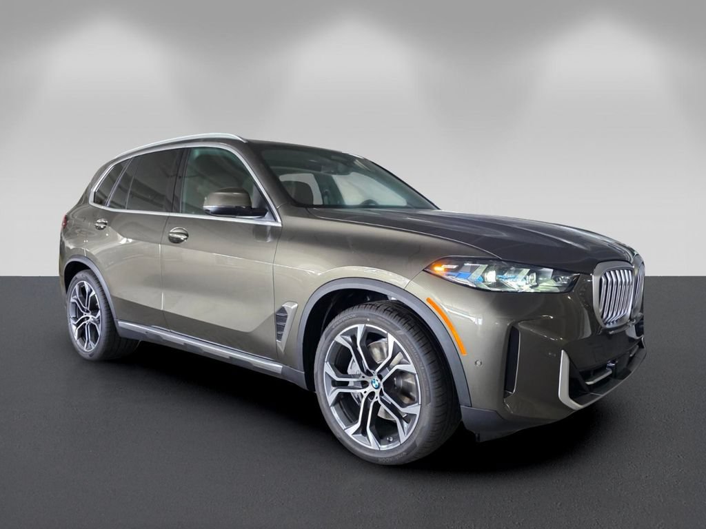 New 2026 BMW X5 xDrive50e w/ Climate Comfort Package
