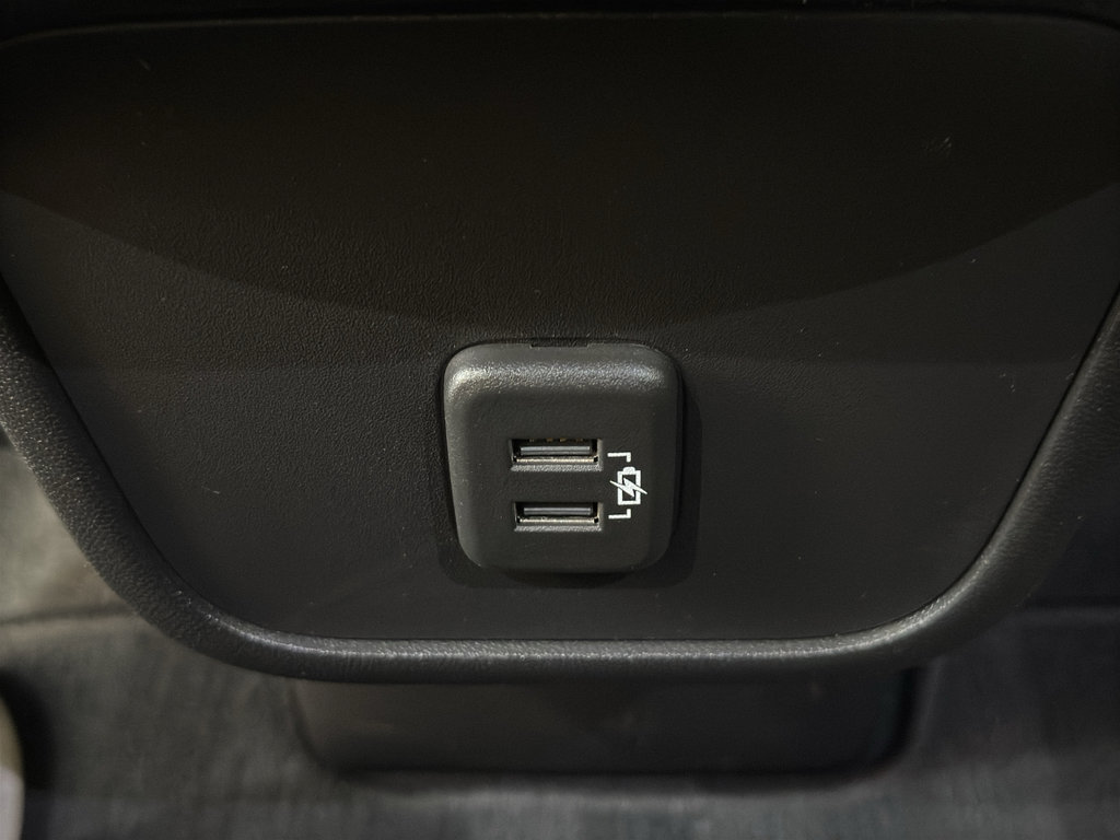 Used 2020 GMC Terrain SLE image 13