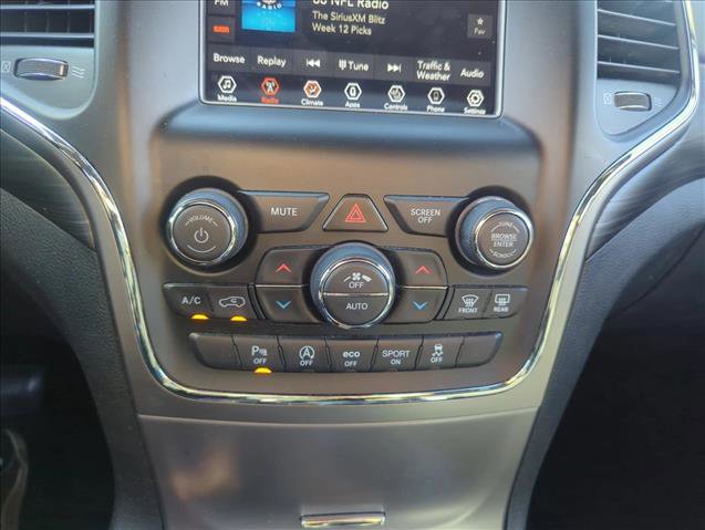 Used 2019 Jeep Grand Cherokee Laredo image 9