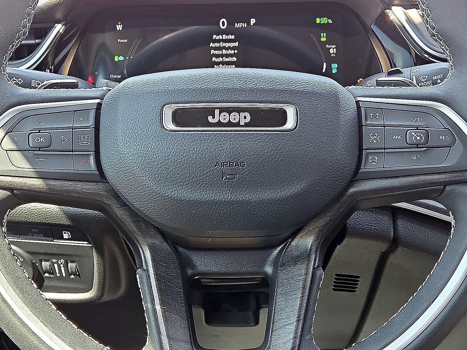 Used 2023 Jeep Grand Cherokee 4WD 4xe image 31