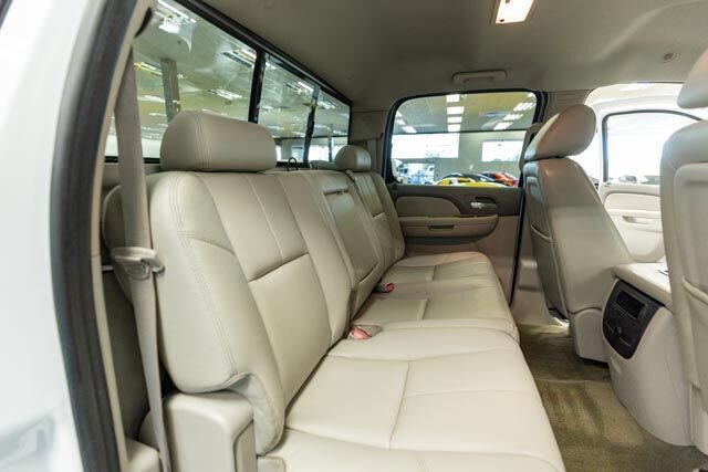 Used 2011 Chevrolet Silverado 2500 LTZ w/ LTZ Plus Package AWD/4WD image 16