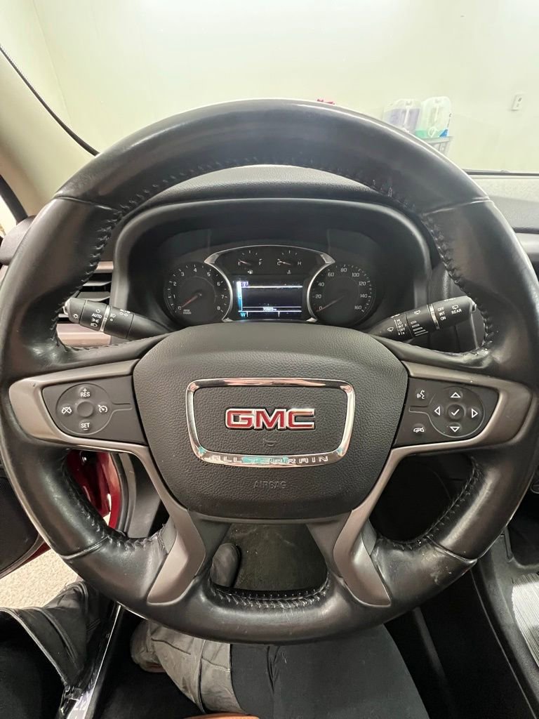 Used 2019 GMC Acadia SLT image 17