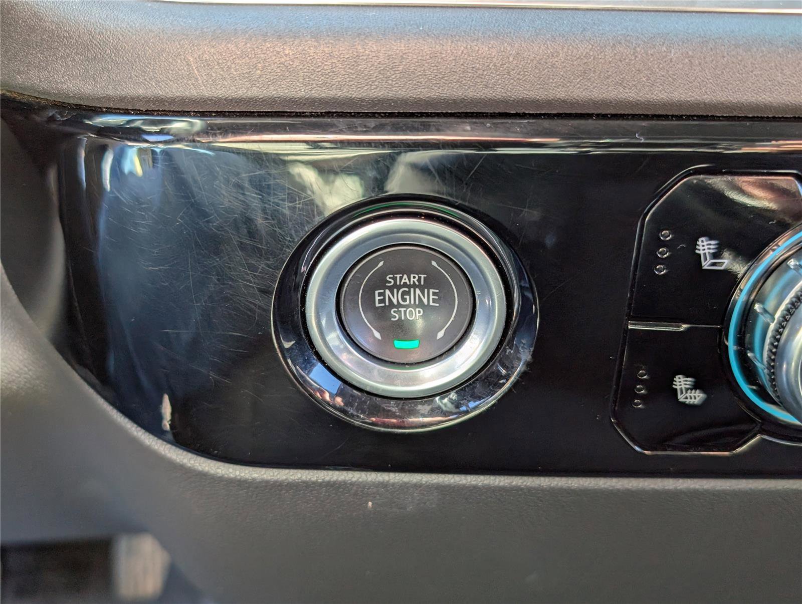 Used 2023 GMC Sierra 1500 Elevation AWD/4WD image 23