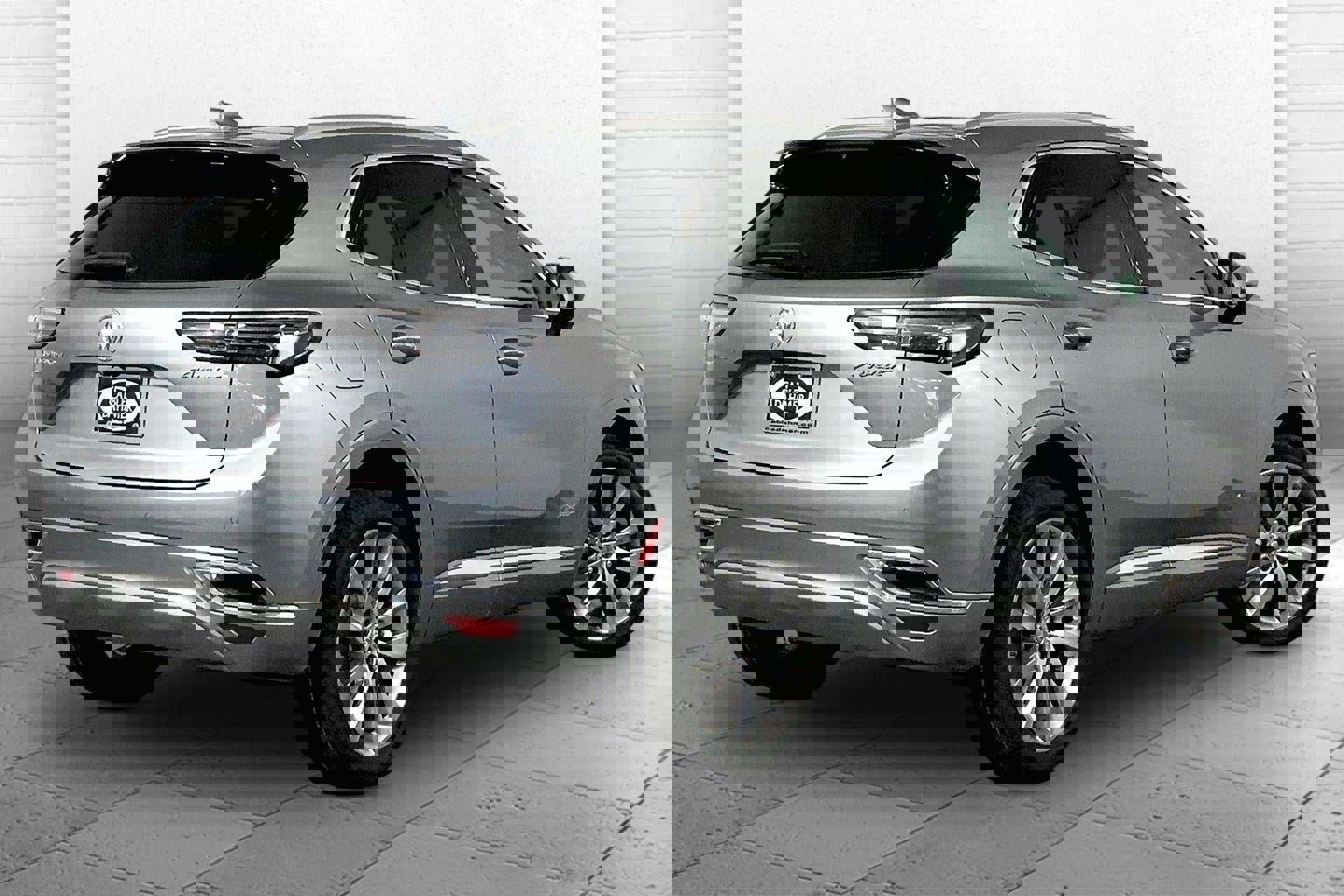 Used 2023 Buick Envision Avenir image 13