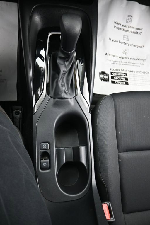 Used 2023 Toyota Corolla LE image 17