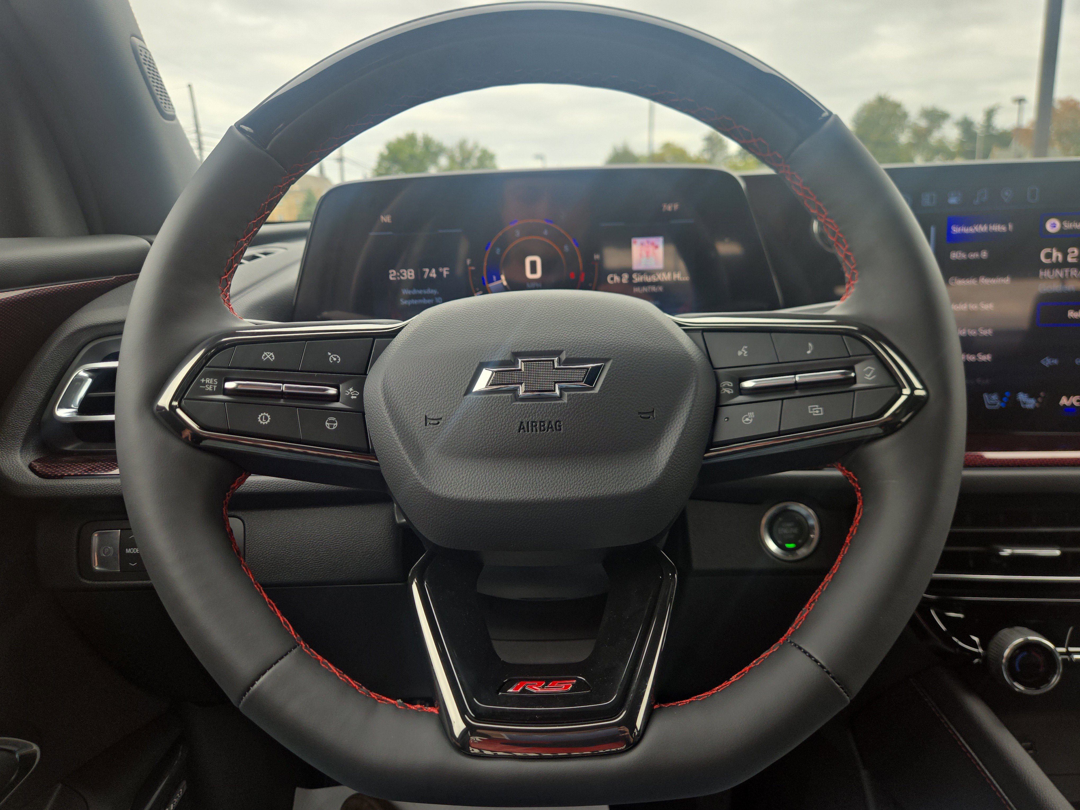 New 2026 Chevrolet Traverse RS w/ LPO, Floor Liner Package image 18