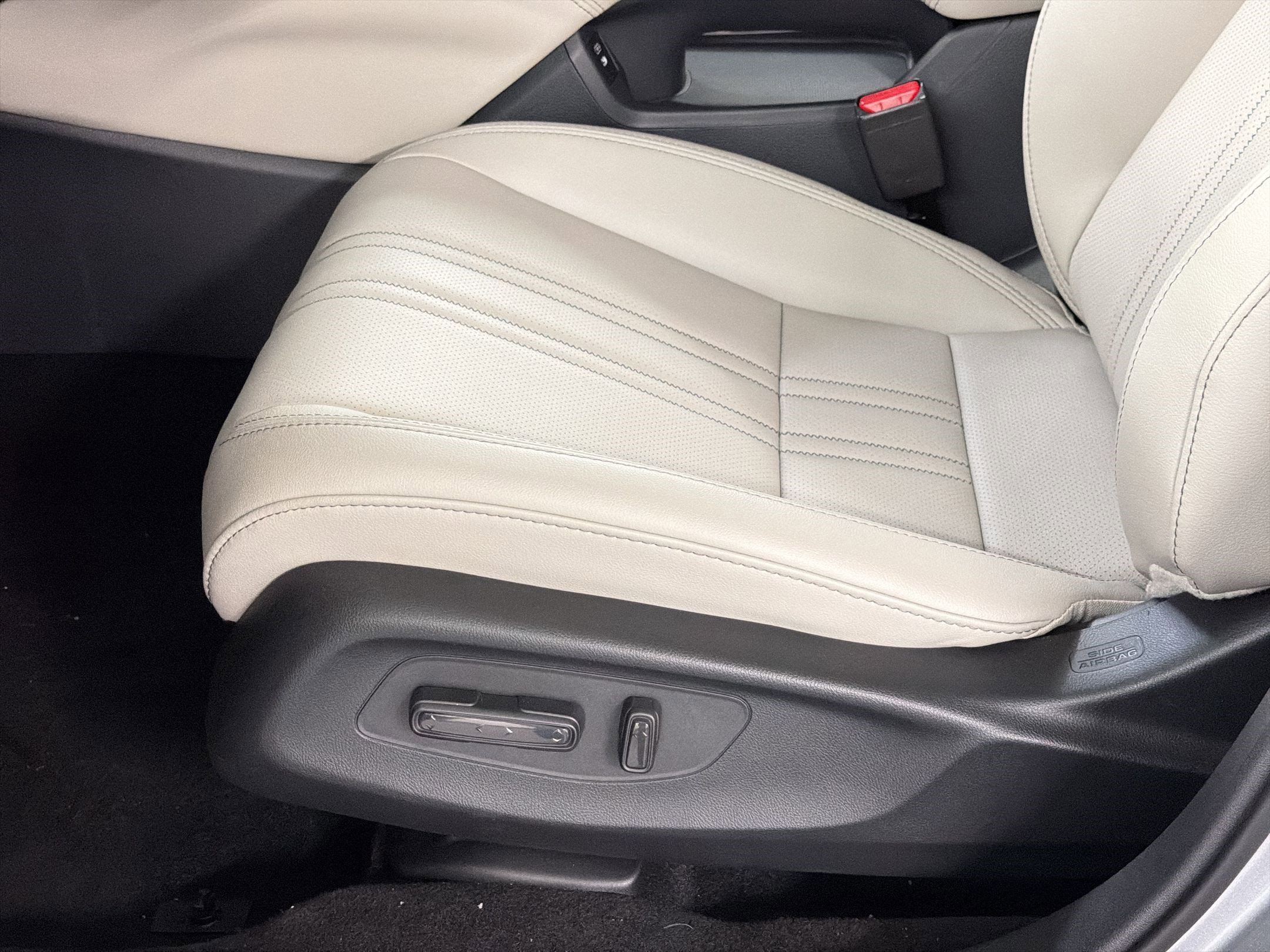 New 2027 Honda HR-V EX-L image 14
