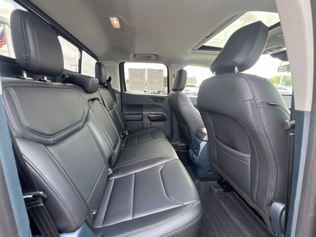 Used 2024 Ford Maverick Lariat w/ Black Appearance Package FWD image 13