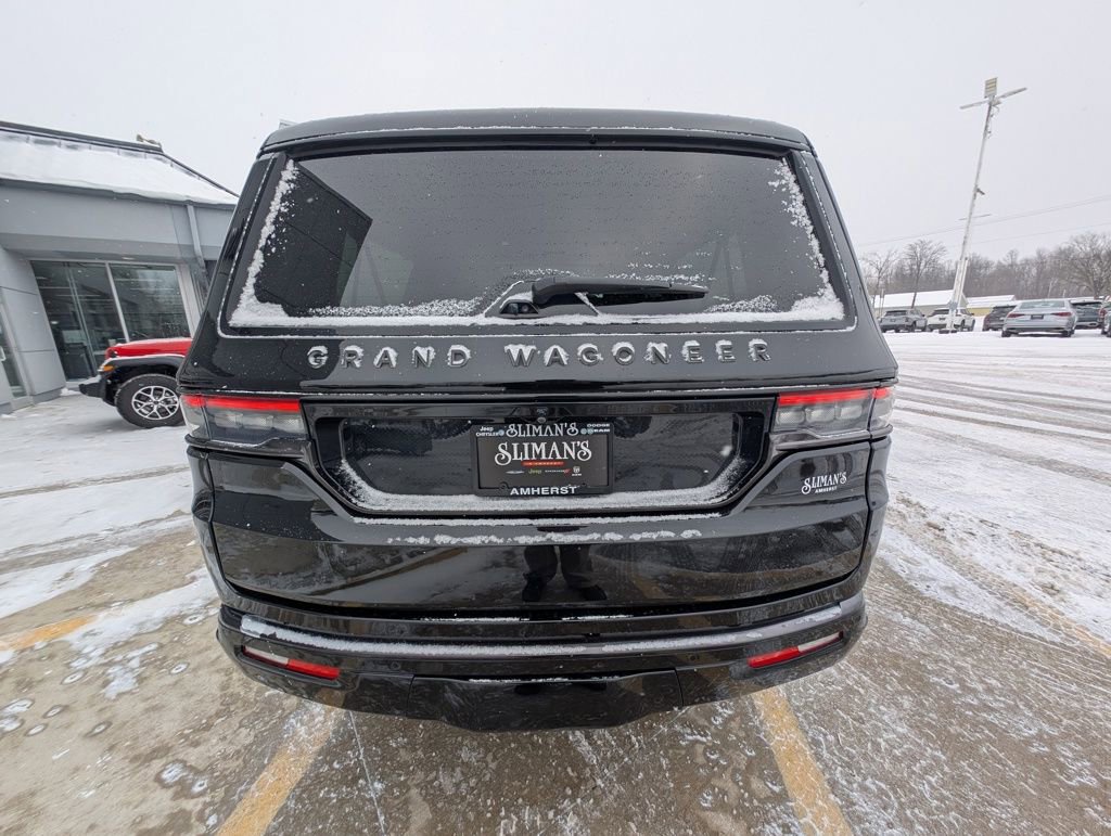 Used 2024 Jeep Grand Wagoneer L Series II w/ Quick Order Packagew 28T image 12