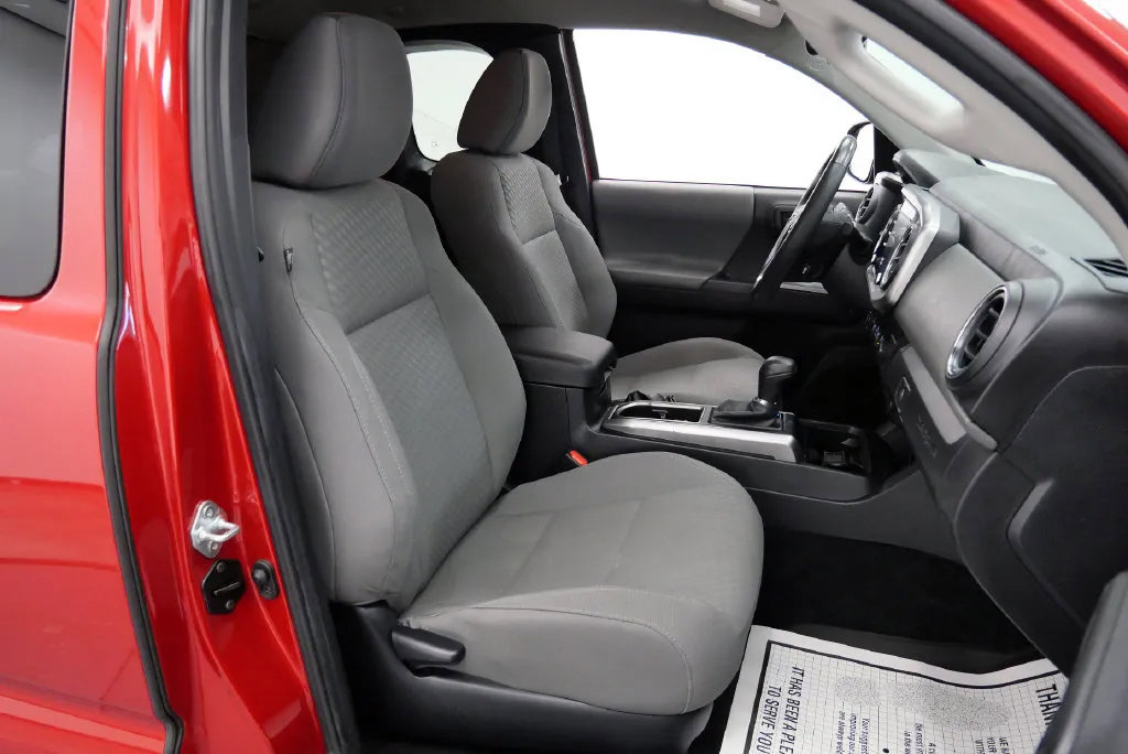 Used 2023 Toyota Tacoma SR5 w/ SX Package AWD/4WD image 15