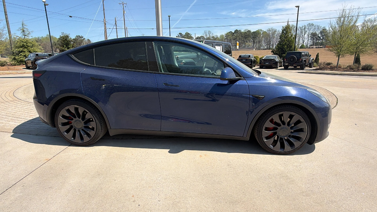 Used 2022 Tesla Model Y Performance image 7