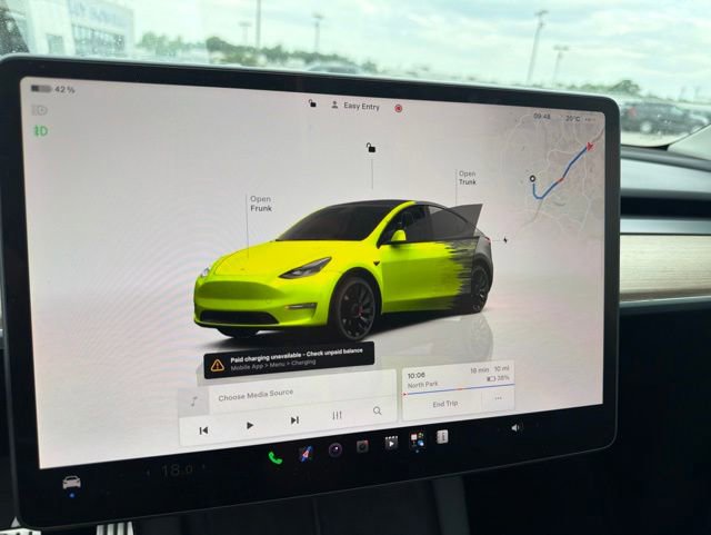 Used 2023 Tesla Model Y Performance AWD/4WD image 7