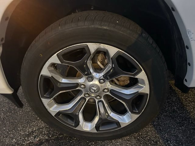 Used 2020 RAM 1500 Limited AWD/4WD image 9