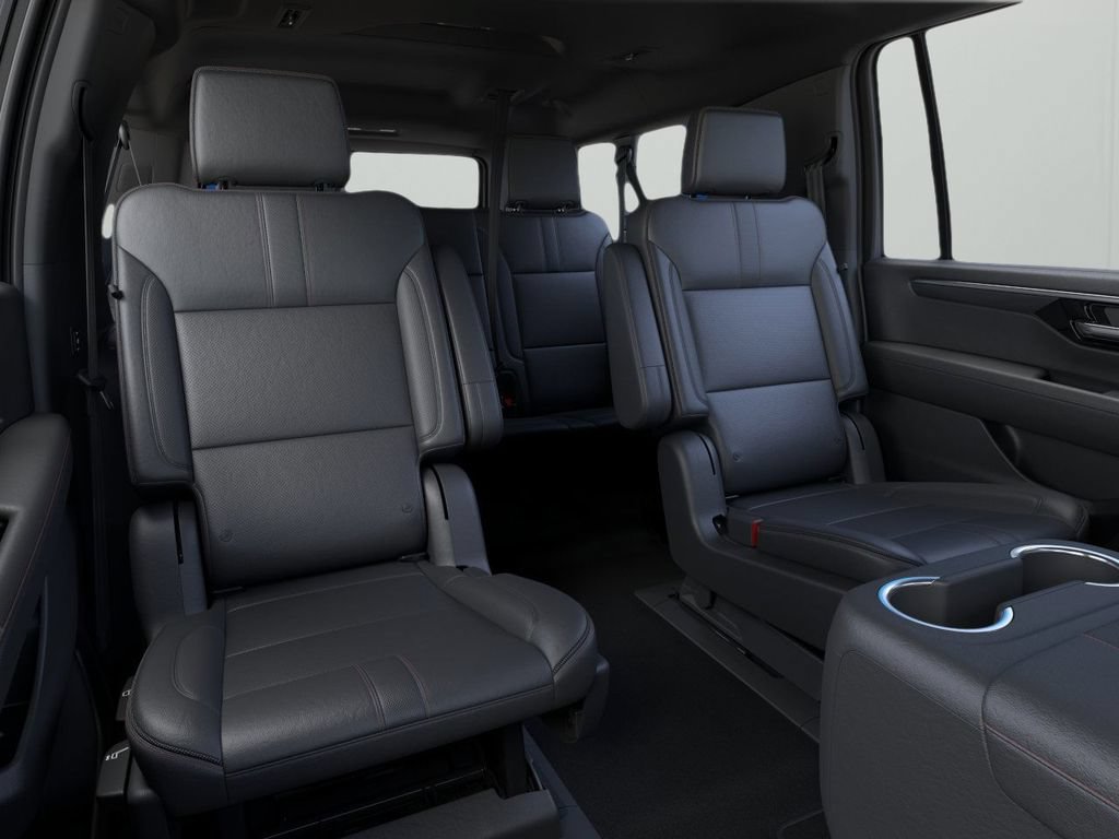 Certified 2025 Chevrolet Suburban RST w/ Comfort Package AWD/4WD image 17