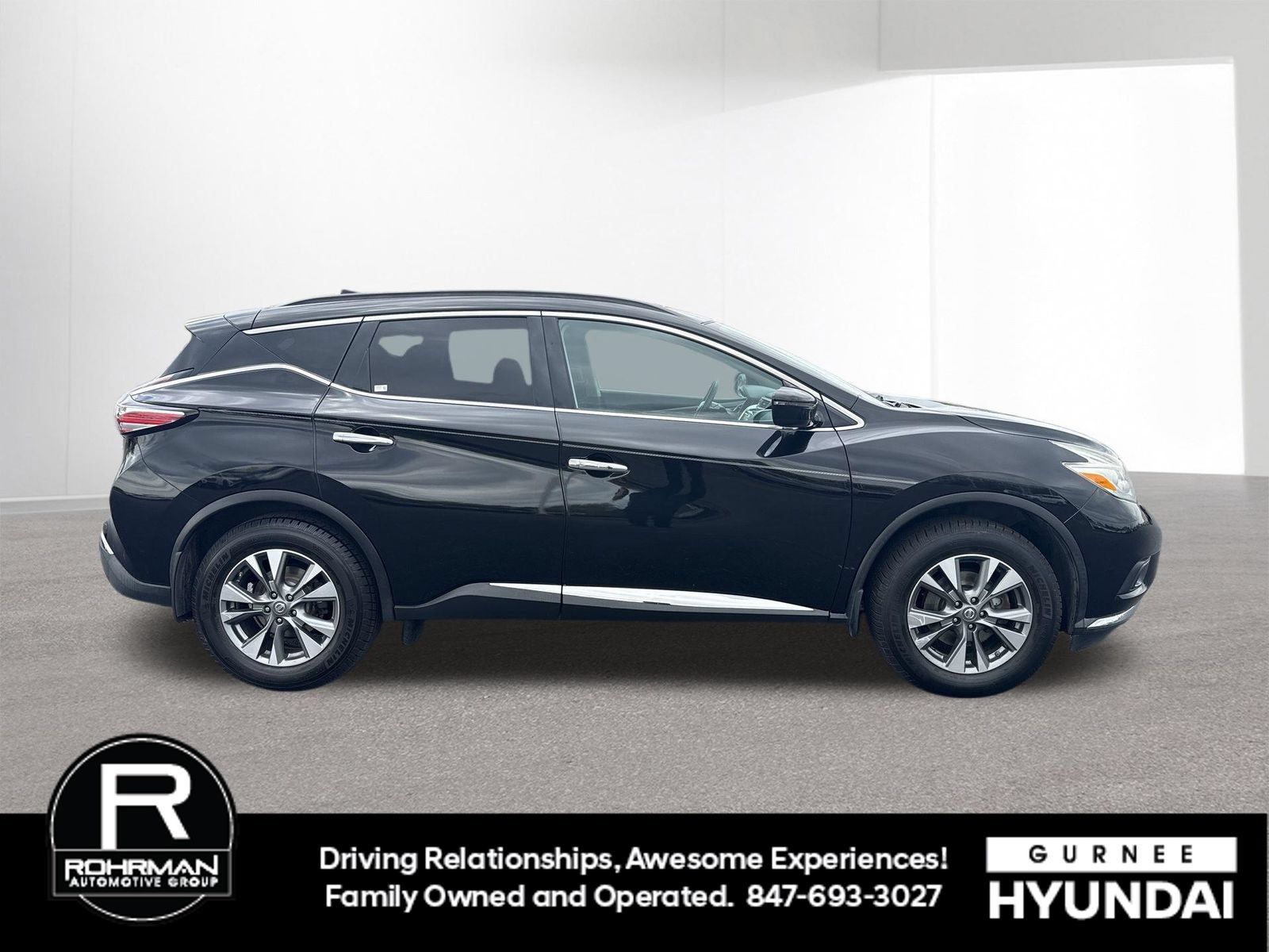 Used 2016 Nissan Murano SV AWD/4WD image 9
