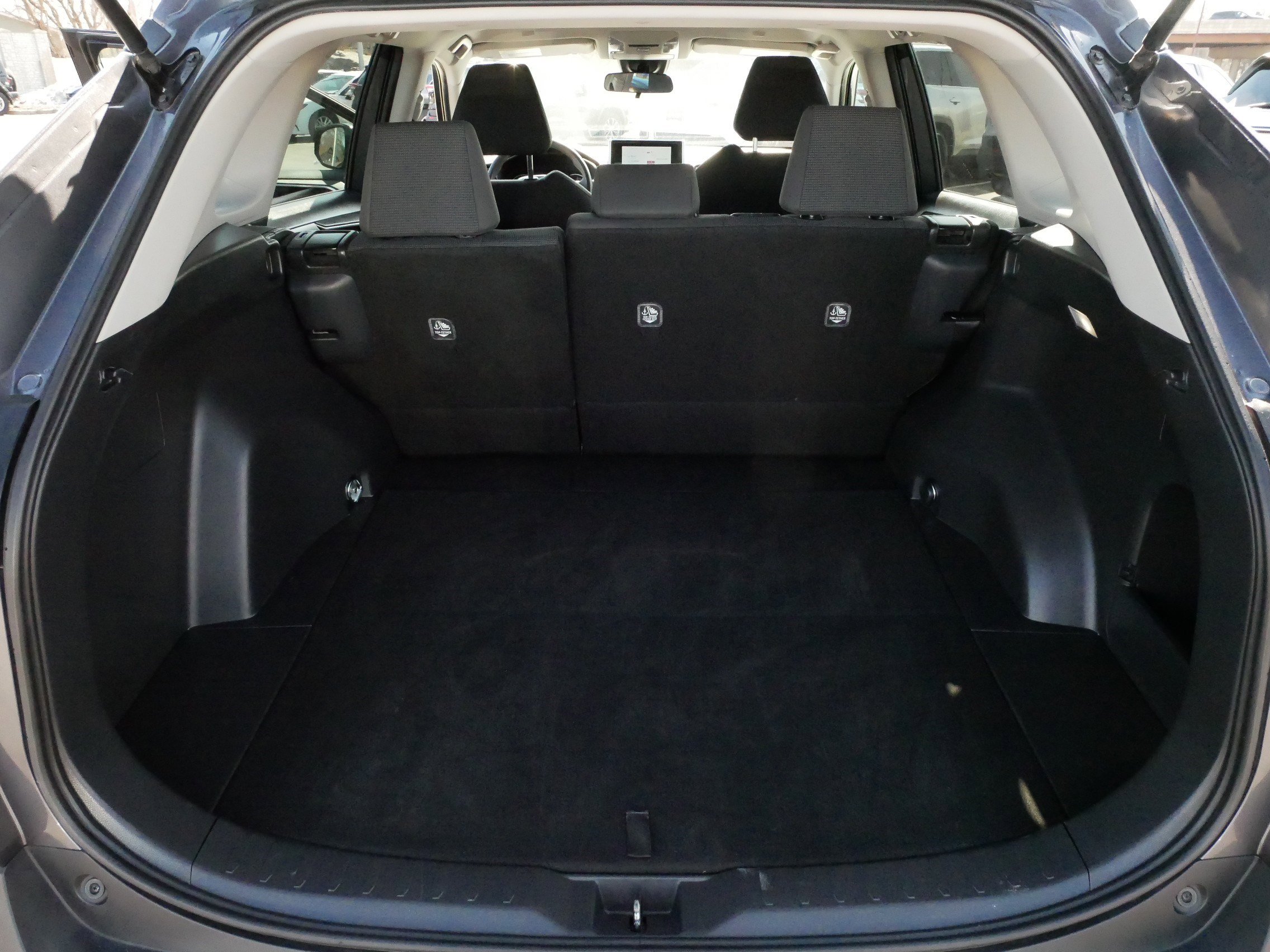 Certified 2024 Toyota RAV4 LE AWD/4WD image 18