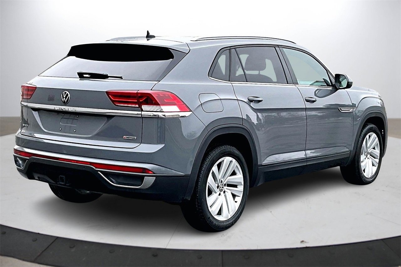Used 2022 Volkswagen Atlas Cross Sport SE image 9