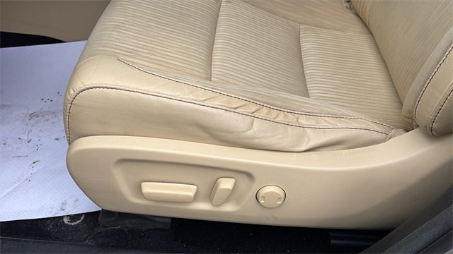 Used 2016 Toyota Highlander Plus image 19