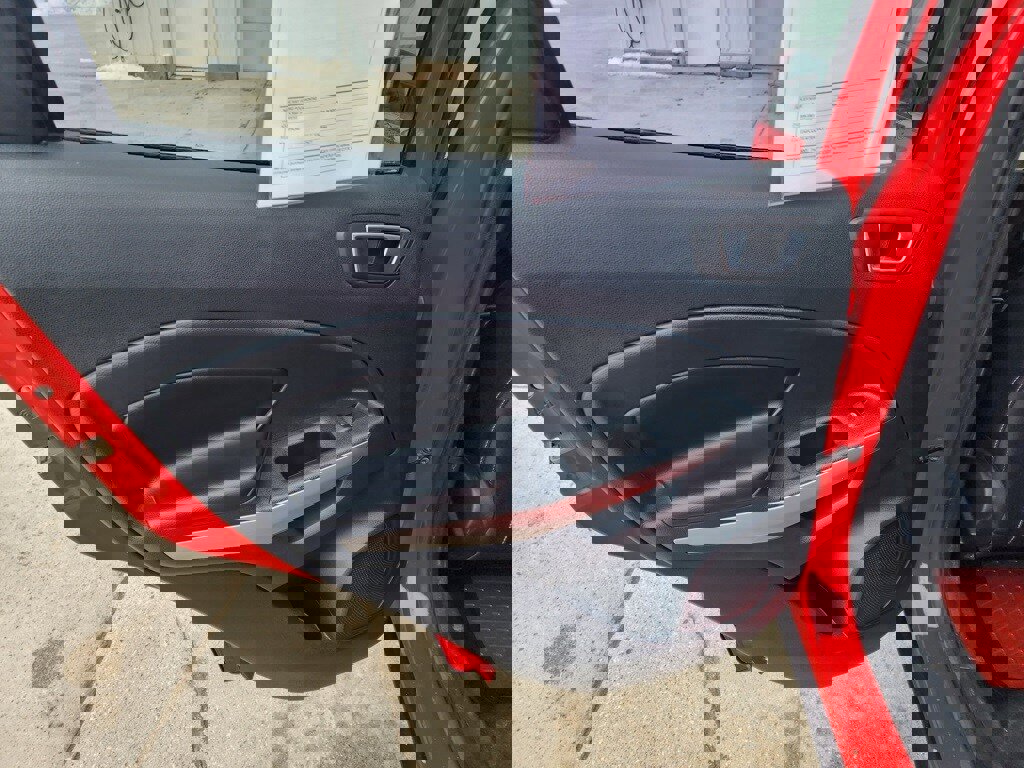 Used 2019 Ford EcoSport Titanium image 11