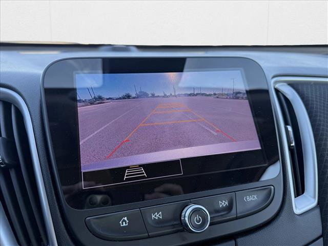 Used 2023 Chevrolet Malibu LT image 18