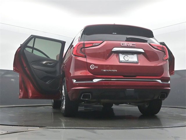 Used 2018 GMC Terrain Denali w/ Comfort Package image 60