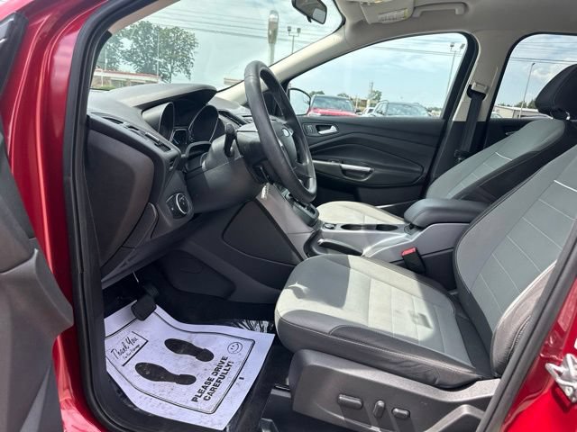 Used 2015 Ford Escape SE FWD image 32