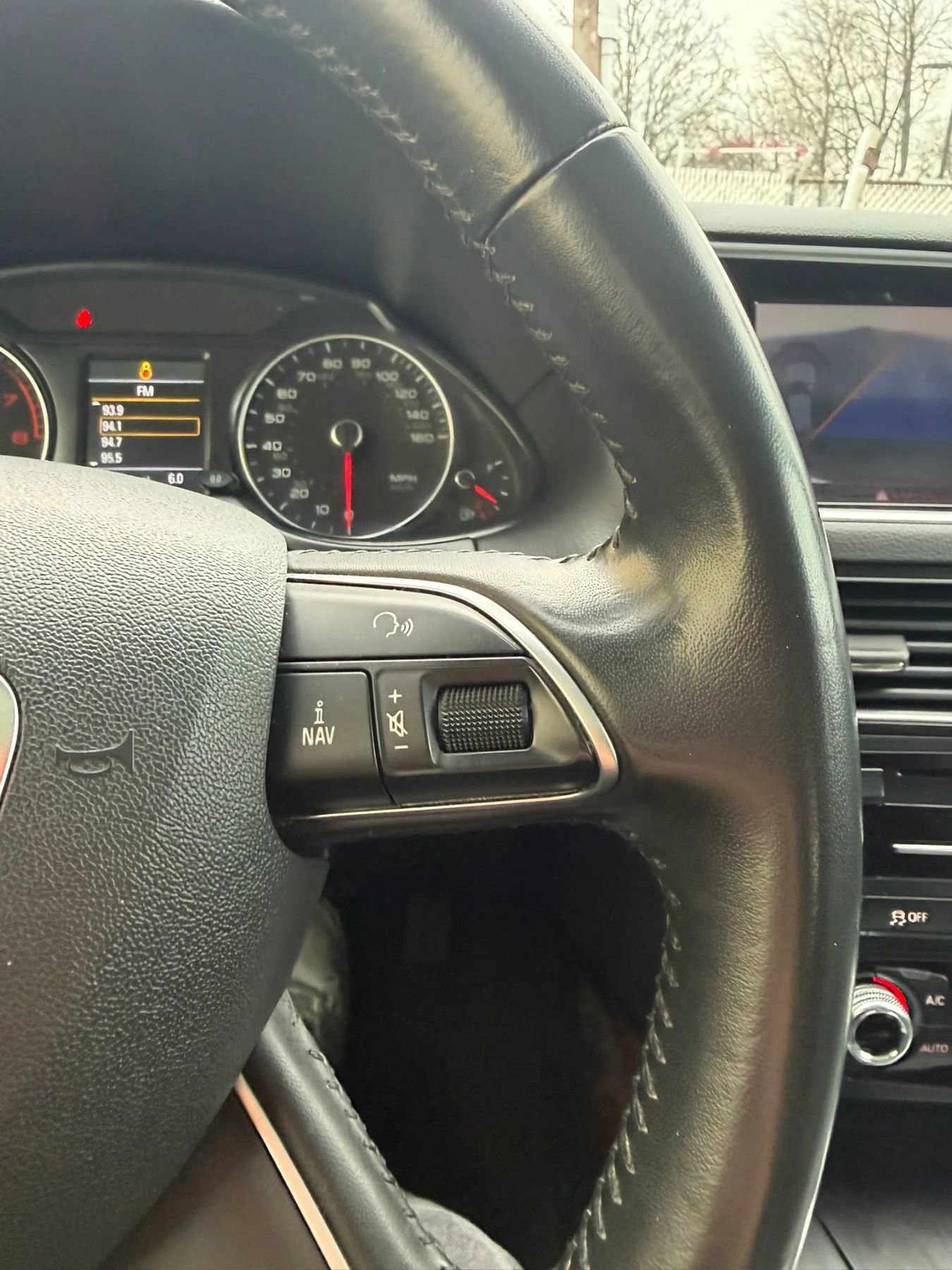 Used 2016 Audi Q5 2.0T Premium Plus w/ Technology Package image 21