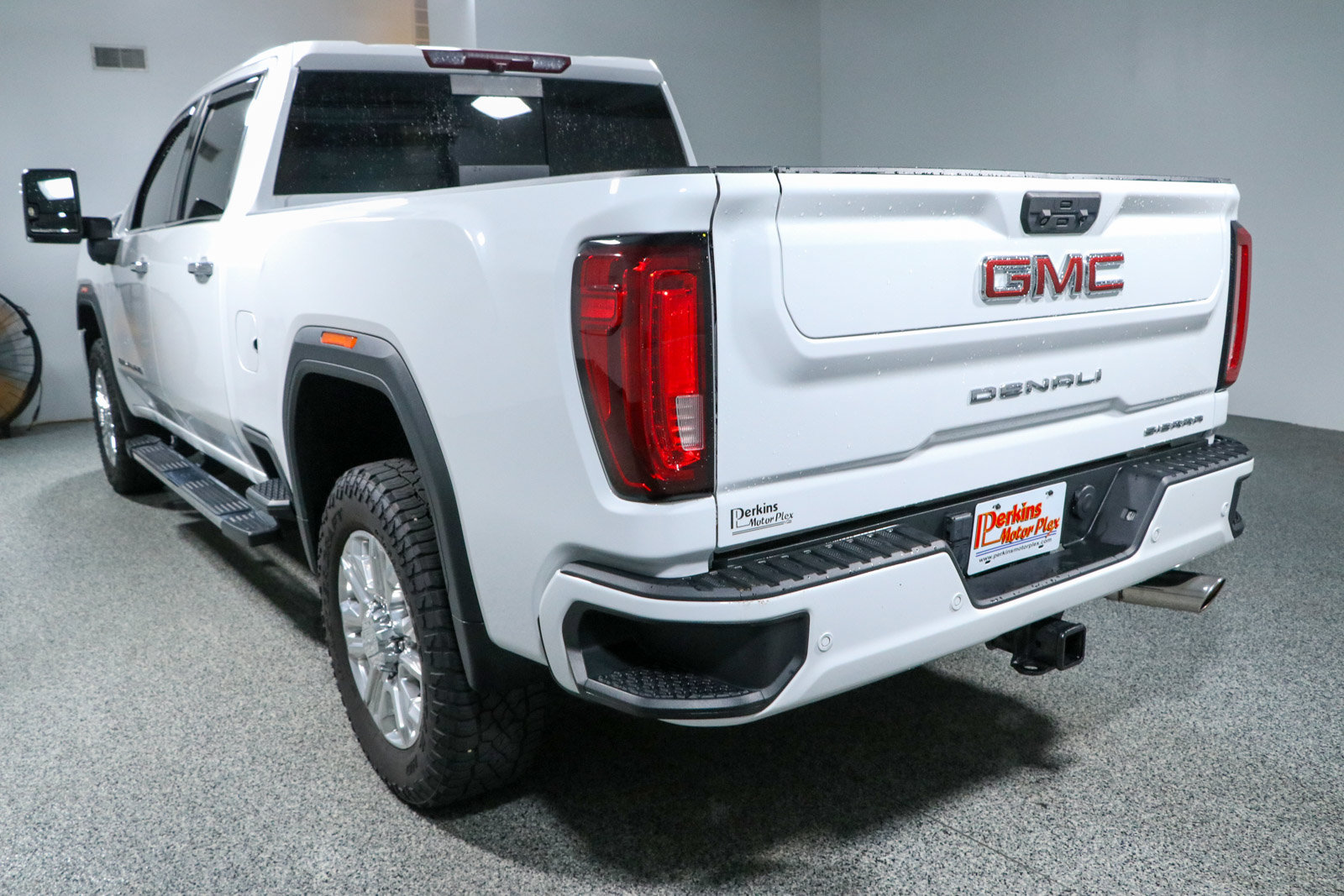 Used 2022 GMC Sierra 2500 Denali w/ Snow Plow Prep/Camper Package AWD/4WD image 9