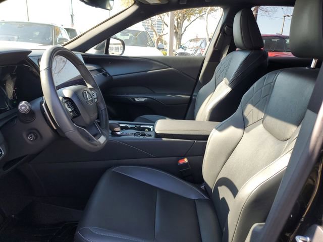 Used 2023 Lexus RX 350h w/ Cold Area Package AWD/4WD image 18