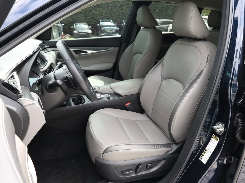 Certified 2023 INFINITI QX50 Luxe image 16