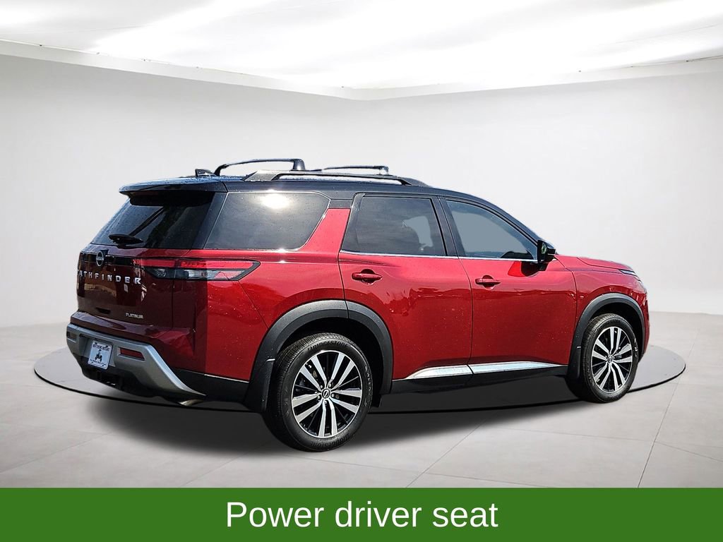 Used 2025 Nissan Pathfinder Platinum image 7