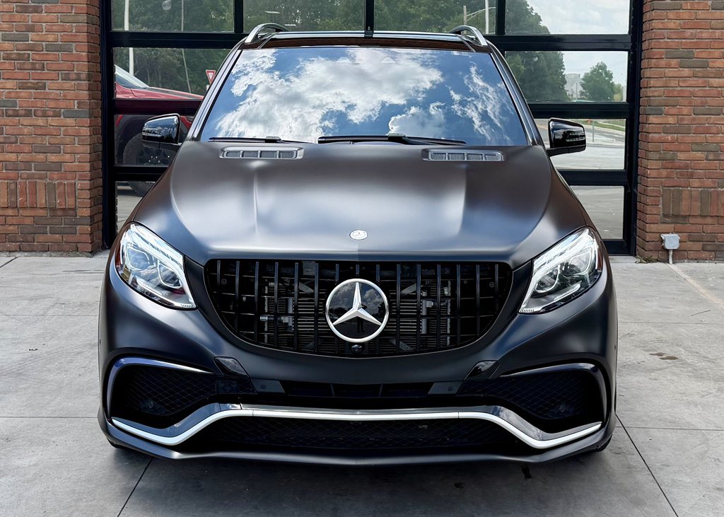 Used 2017 Mercedes-Benz GLE 63 AMG 4MATIC image 2