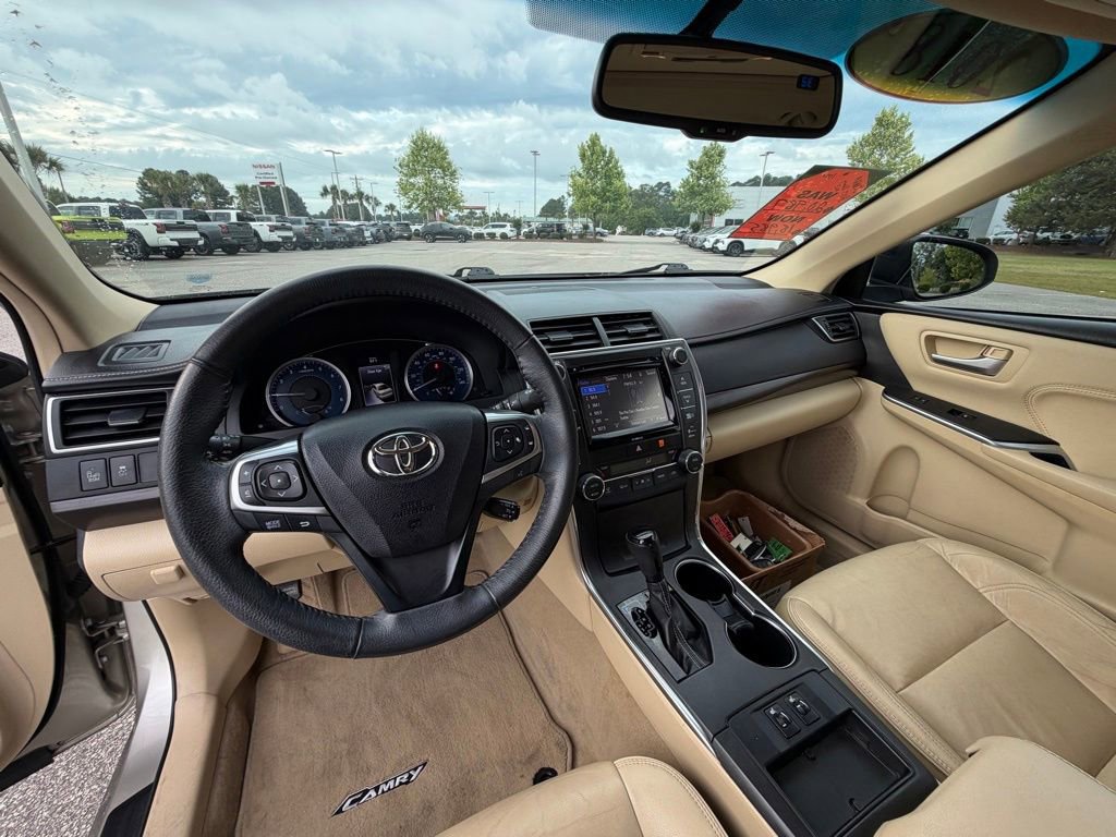 Used 2017 Toyota Camry XLE FWD image 23